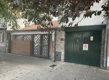 Casa · 139m² · 4 Ambientes · 1 Cochera · Casa en Venta