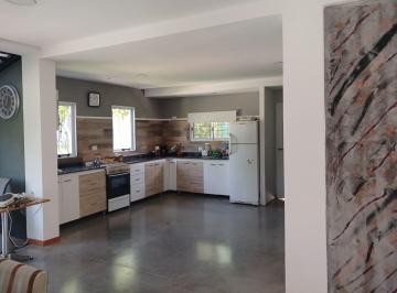 Casa · 100m² · 2 Ambientes · 1 Cochera · Casa en General Rodriguez