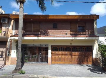 Casa · 254m² · 5 Ambientes · 2 Cocheras · Casas - Chalet - Ramos Mejía, Gran Bs. As. Oeste