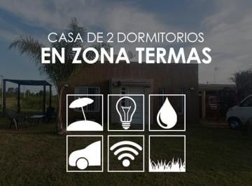 Casa · 90m² · 3 Ambientes · 1 Cochera · Casa en Termas San José