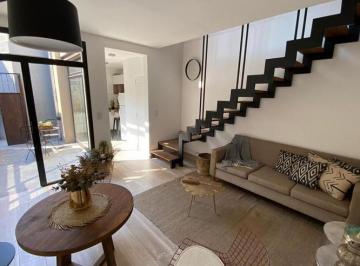 Casa · 55m² · 2 Ambientes · Venta Casa Duplex 1 Dormitorio Rosario Pichincha