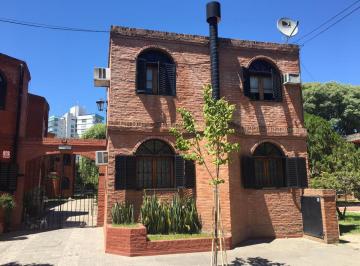 Casa · 80m² · 4 Ambientes · 1 Cochera · Casa en Venta en San Pedro a m del Río