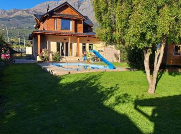 Casa de 7 ambientes, El Bolsón · Casa de 3 Dorm. en El Bolsón - B° Buena Vista