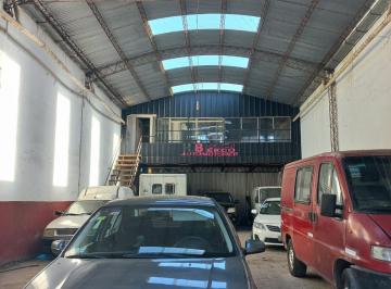 Bodega-Galpón · 210m² · Galpón en 9 de Julio