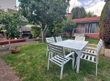 Casa de 4 ambientes, Lomas de Zamora · Venta Casa 4 Ambientes con Jardin en Temperley Oeste