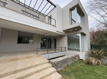 Casa de 6 ambientes, Chacras de Coria · Chacras de Coria - Barrio Privado Pueyrredon