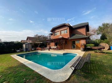 Casa · 190m² · 5 Ambientes · 1 Cochera · Totalmente Refaccionada, La Martona, Cañuelas