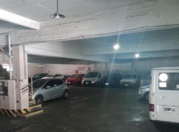 Depósito · 1815m² · 4 Ambientes · 60 Cocheras · Depósito en Venta en Pompeya
