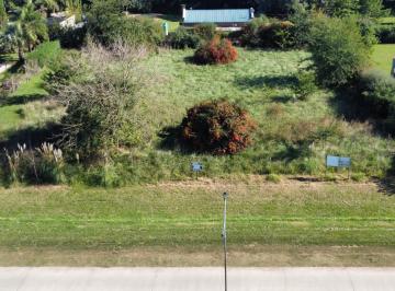 Terreno · 1830m² · Terreno en Barrio Vinelli - Lobos