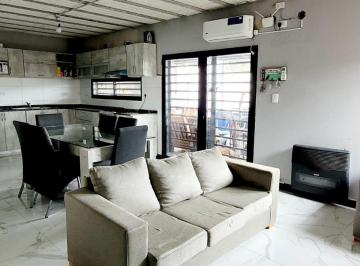 Casa · 120m² · 2 Ambientes · 1 Cochera · Venta Casa Nueva con Garage Parque y Pileta