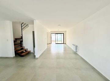 Casa de 4 ambientes, Córdoba · Docta - Alquiler - 3 Dorm.