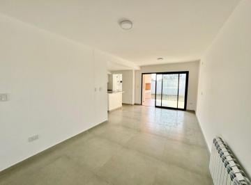 Casa de 4 ambientes, Córdoba · Docta - Alquiler - 3 Dorm.