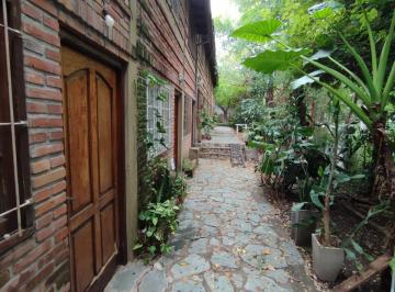 Departamento en Alquiler de 3 ambientes San Miguel · Alquiler! 2 Ambientes y Medio en Complejo con Patio Sin Expensas.