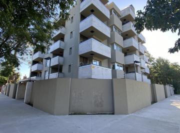 Departamento · 50m² · 2 Ambientes · 1 Cochera · Santilli - Valentin Alsina 47 Pb 4 - D