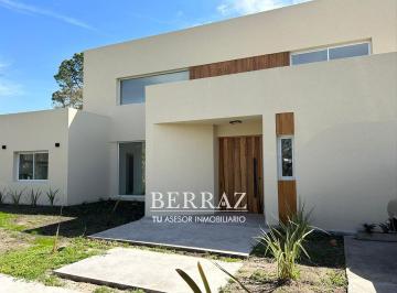 Casa · 232m² · 6 Ambientes · 2 Cocheras · Casa en Venta en San Matias - Area 2, San Matias, Escobar