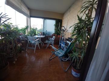 Departamento de 5 ambientes, Villa Devoto · Semipiso de Categoria, 5 Ambientes con Dependencia, Cochera y Baulera.