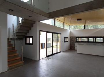 Casa · 131m² · 4 Ambientes · 1 Cochera · Venta - Casa - 3 Dorm. - Garita 17, Funes