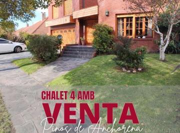 Casa · 290m² · 3 Dormitorios · 2 Cocheras · Venta Chalet 4 Amb - Zona Pinos de Anchorena