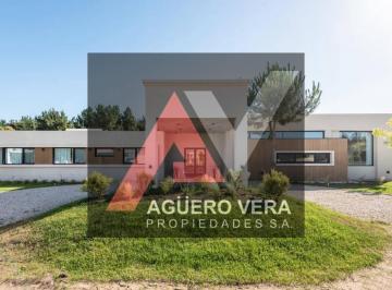 AGU-AGU-3862_2 · Casa 5 Ambientes. | Lote 238