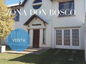 Casa · 145m² · 5 Ambientes · 1 Cochera · Venta Casa Zona Don Bosco Tandil