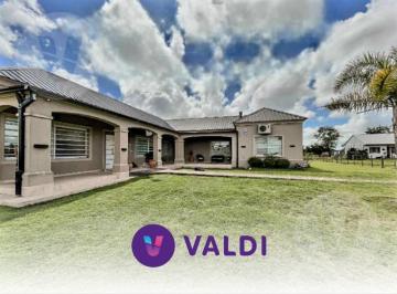 Casa · 30000m² · 5 Ambientes · Casa de Campo en Venta y Alquiler - San Vicente