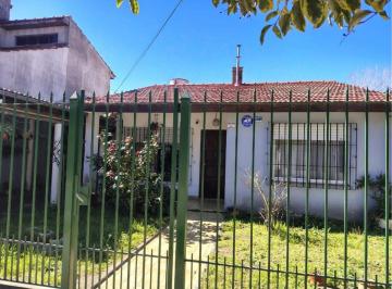Casa 294m² Venta  · Casa de 3 Ambientes