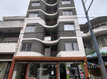 Departamento de 3 ambientes, Córdoba · B° Gral Paz - Depto 1 Dorm, Gran Patio de 86 m²