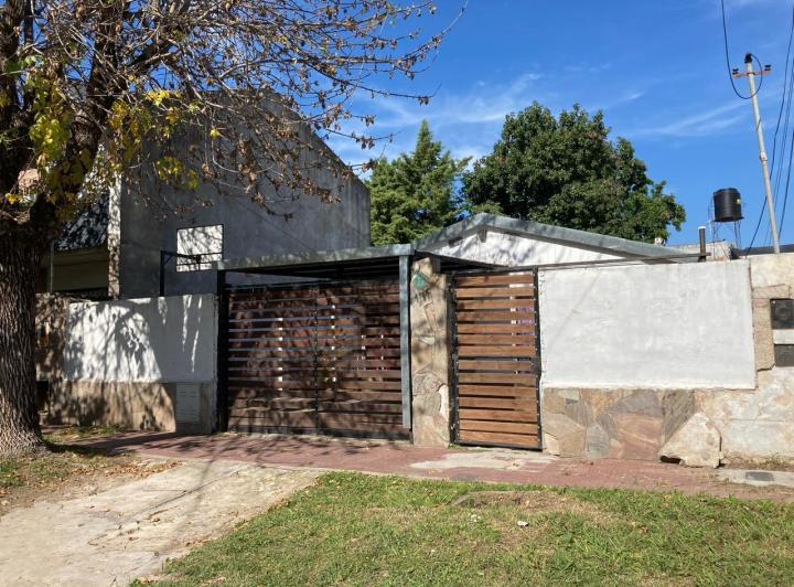 Casa en Granadero Baigorria