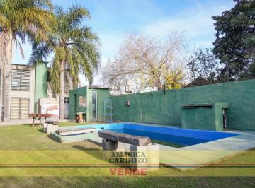 Casa · 110m² · 4 Ambientes · 3 Cocheras · Casa Quinta Villa Zapiola, 400 m², Moreno