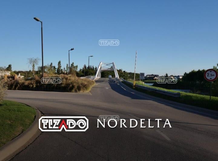 Terreno · 900m²