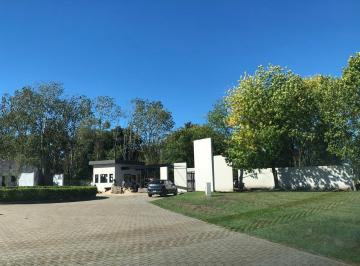 Terreno · 1100m² · Oportunidad! Hermoso Lote en Venta en Barrio El Cardal II, Cardales