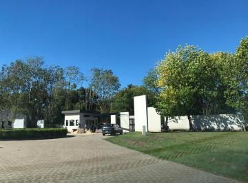 Terreno · 1100m² · Oportunidad! Hermoso Lote en Venta en Barrio El Cardal II, C