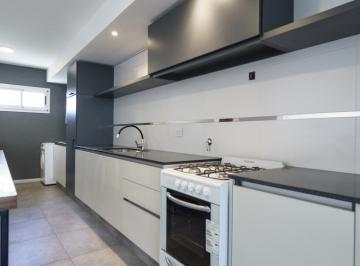 Casa · 130m² · 4 Ambientes · 2 Cocheras · Casa 3 Dorm. en Funes