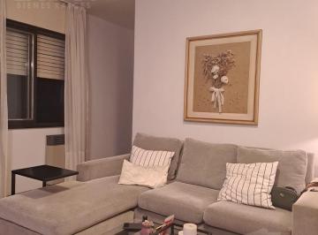 Departamento · 50m² · 5 Ambientes · Departamento Sobre Castro Barros Al 500