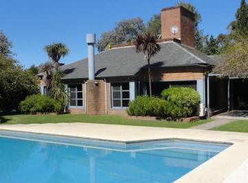 Casa · 350m² · 5 Ambientes · 8 Cocheras · C. C. Los Cardales Casa Minimalista Excelente Estado 3 Dorm. 1.400 m² Lote
