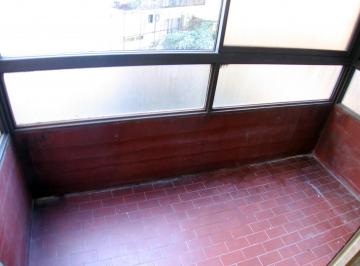 Balcon con Cerramiento · Alquiler Departamento 3 Ambientes en Villa Crespo (Parque Centenario)