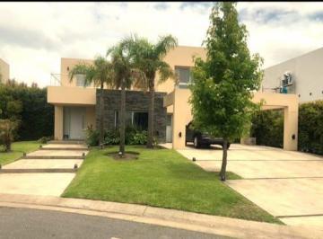 Casa · 340m² · 6 Ambientes · Casa en Venta Ubicado en Los Lagos, Nordelta, Tigre