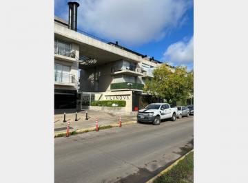 Departamento · 80m² · 3 Ambientes · 1 Cochera · Departamento en Venta en Ramos Mejia