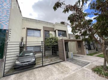 PH · 65m² · 3 Ambientes · Venta Duplex 3 Ambientes con Cochera y Patio en Quilmes