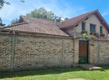 Quinta vacacional · 231m² · 5 Ambientes · 4 Cocheras · Casas - Quinta - Tortuguitas, Gran Bs. As. Noroeste