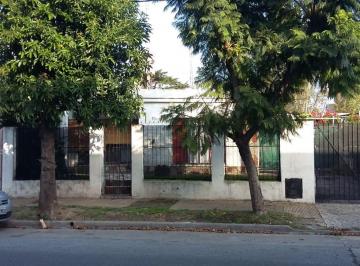 Casa de 2 ambientes, La Matanza · Casa de Tres Ambientes con Galpón en Venta en Aldo Bonzi