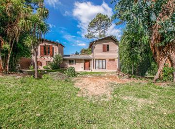 Casa · 120m² · 4 Ambientes · 1 Cochera · Casa en Bosque Peralta Ramos