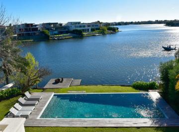 Casa de 10 ambientes, Tigre · Increíble Casa en Venta Al Lago Central en La Isla, Nordelta