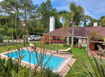 Foto1 · Alquiler de Muy Buena Casa en Golf, con Piscina
