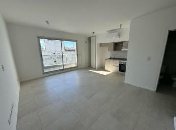 Departamento de 1 ambiente, Tribunales · Monoambiente Piso Alto, Apto Profesional, Contrafrente, con Balcon!
