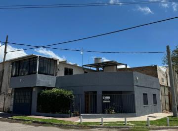 Casa de 4 ambientes, San Luis · Mar del Plata y Almirante Brown / Zona Unsl