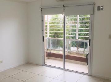 Departamento de 2 ambientes, Lanús · 2 Amb C/ Cochera Al Frente