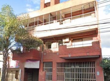 Departamento · 375m² · 8 Ambientes · Edificio Completo en Escobar en Venta con 2 Locales en Pb y 4 Departamentos en 1° y 2° Piso.