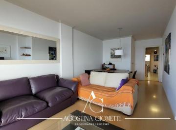 Departamento · 86m² · 3 Ambientes · Z/ Playa Chica. Semipiso de 3 Dorm.. Vista Al Mar