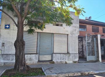 Casa , Parque Chas · Lote 8,66 X 19,40 Parque Chas - Acepta Permuta / Menor Valor